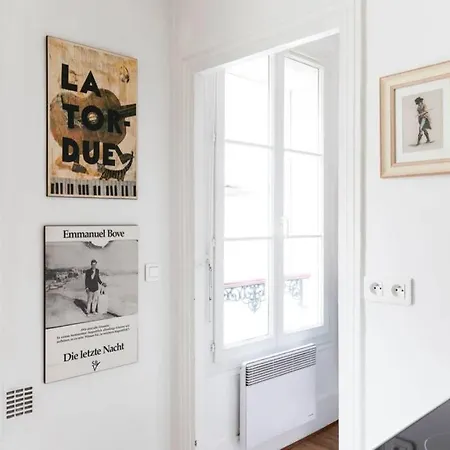 Little Nest In Paris 11 Paris